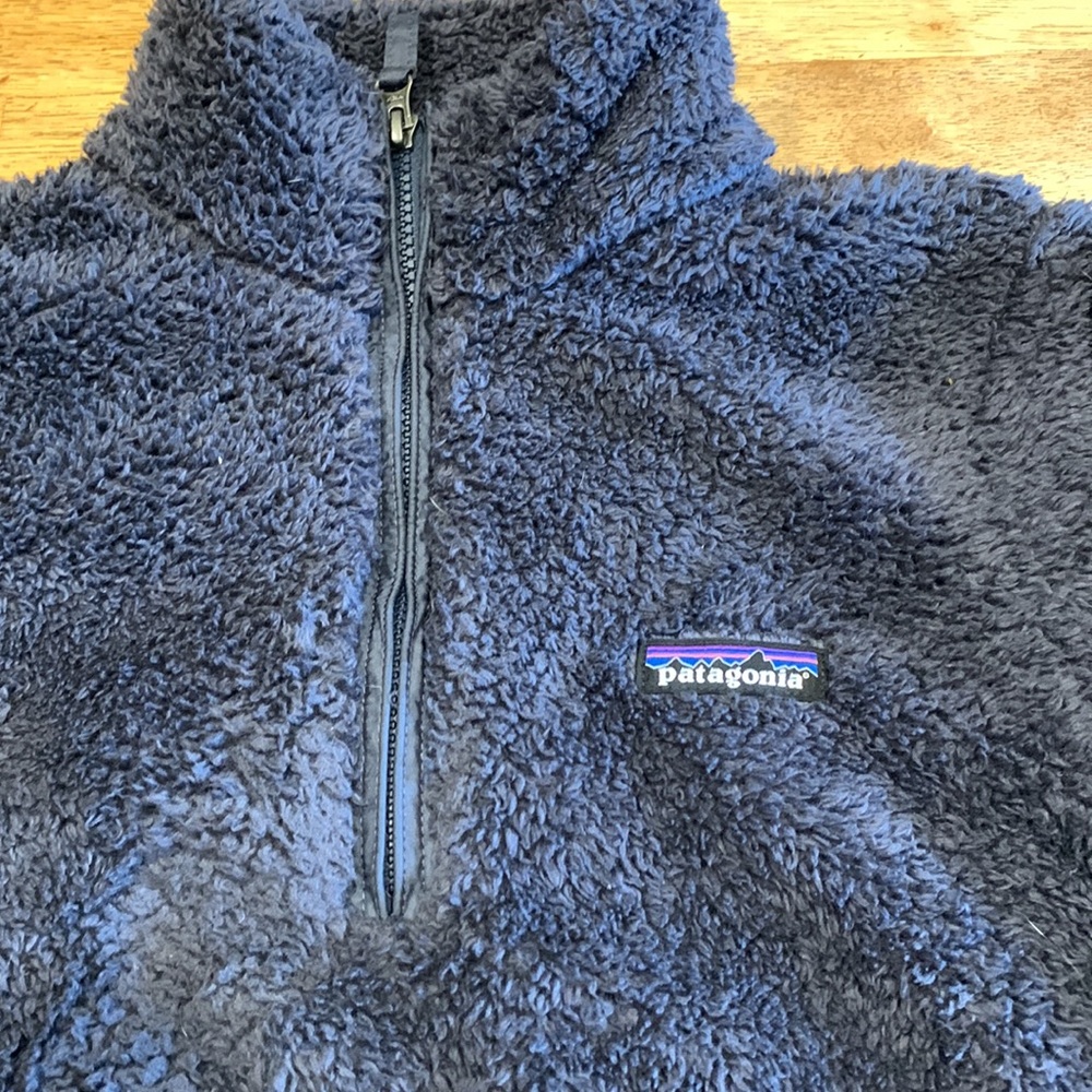 Sherpa Quarter-zip - Picture 2 of 4